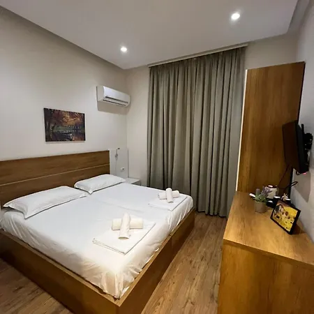 Urban 2 3* Тирана